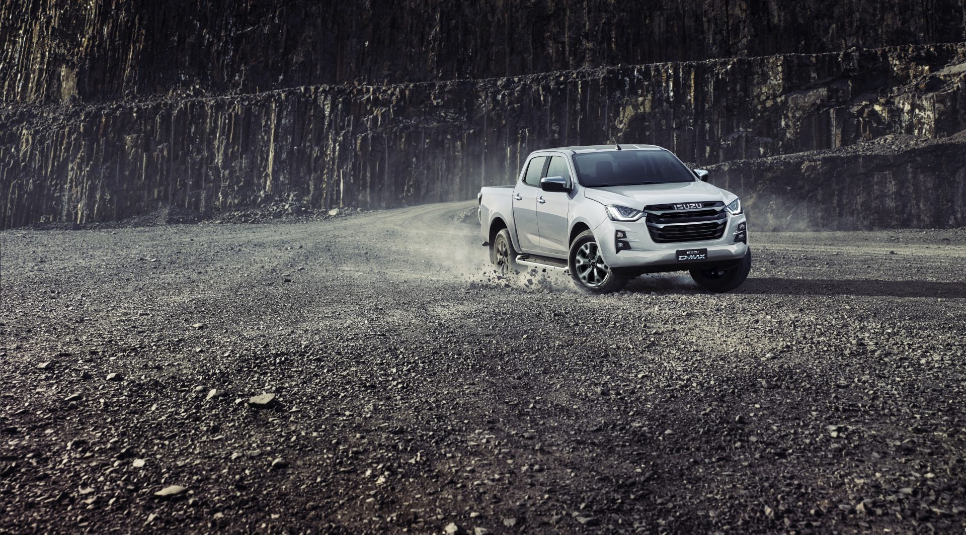 Isuzu D-MAX 2023 makyajıyla tazelendi