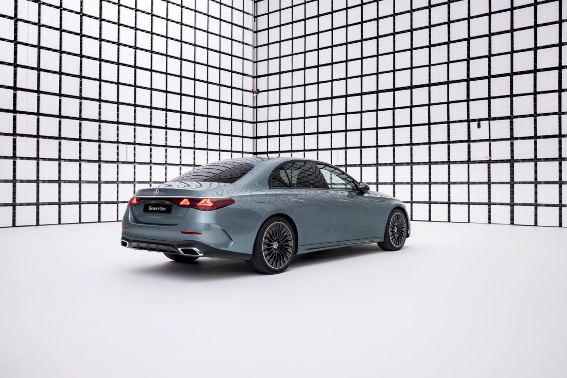 Yeni Mercedes E-Serisi 2024 tüm yenilikleriyle karşınızda!