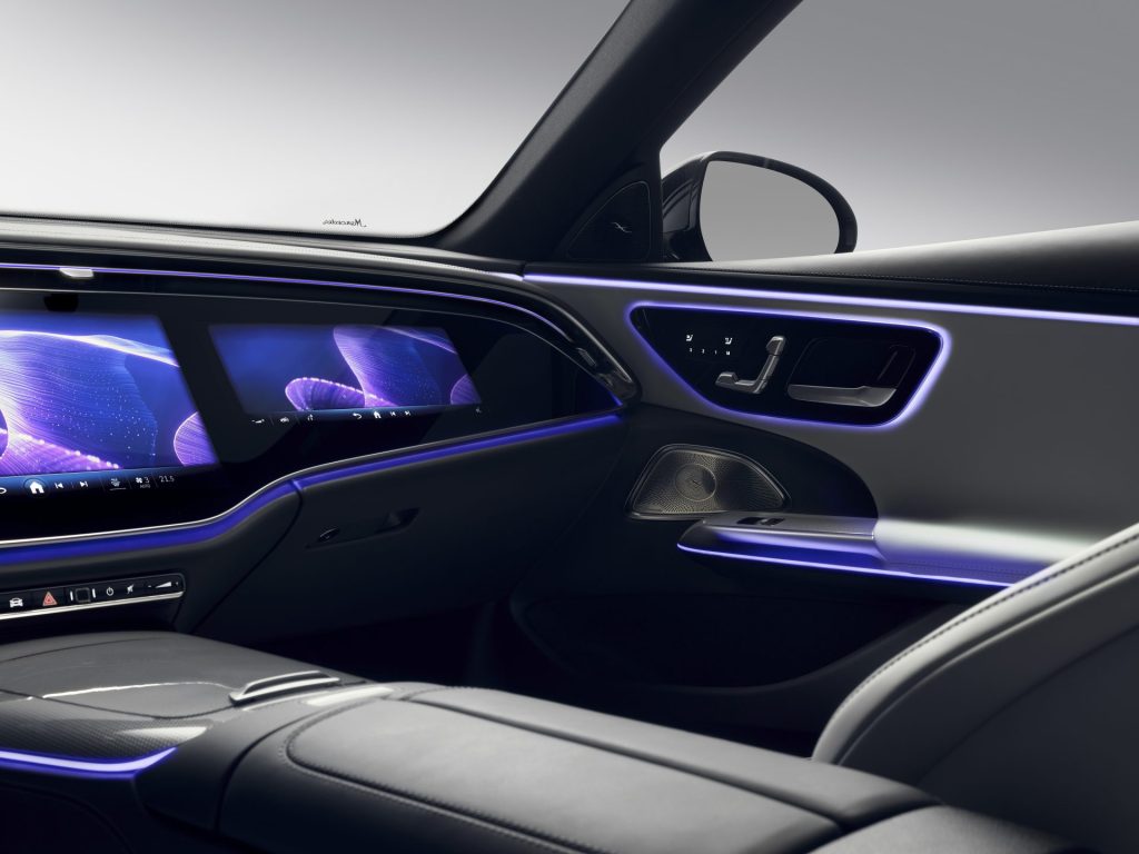 Yeni Mercedes E-Serisi 2024 tüm yenilikleriyle karşınızda!