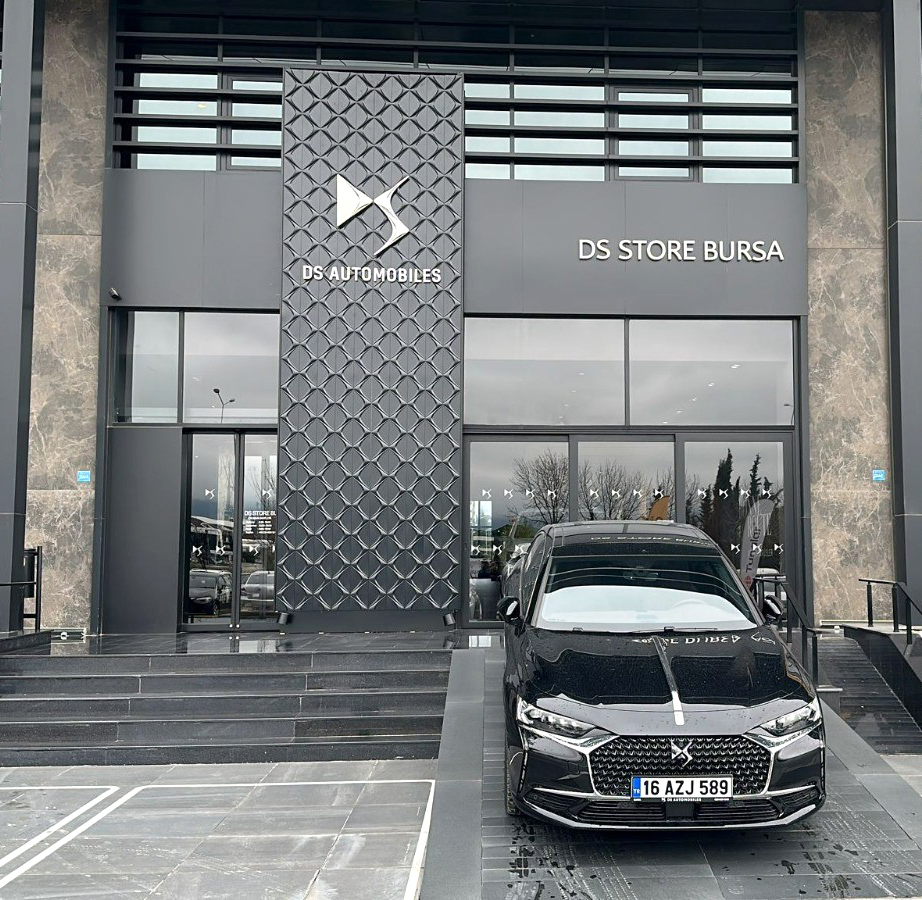 DS, Türkiye'deki altıncı showroomunu Bursa’da hizmete açtı
