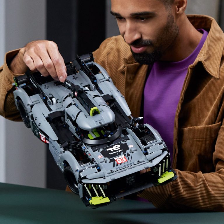 PEUGEOT 9X8 LEGO heyecan yaratacak