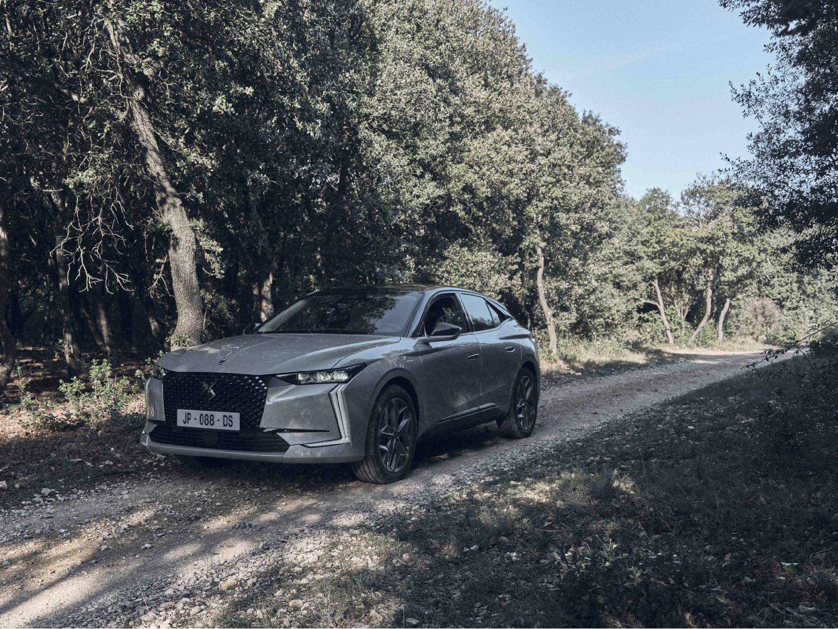 DS 4 ESPRIT DE VOYAGE koleksiyonuyla Türkiye pazarında satışa sunuldu