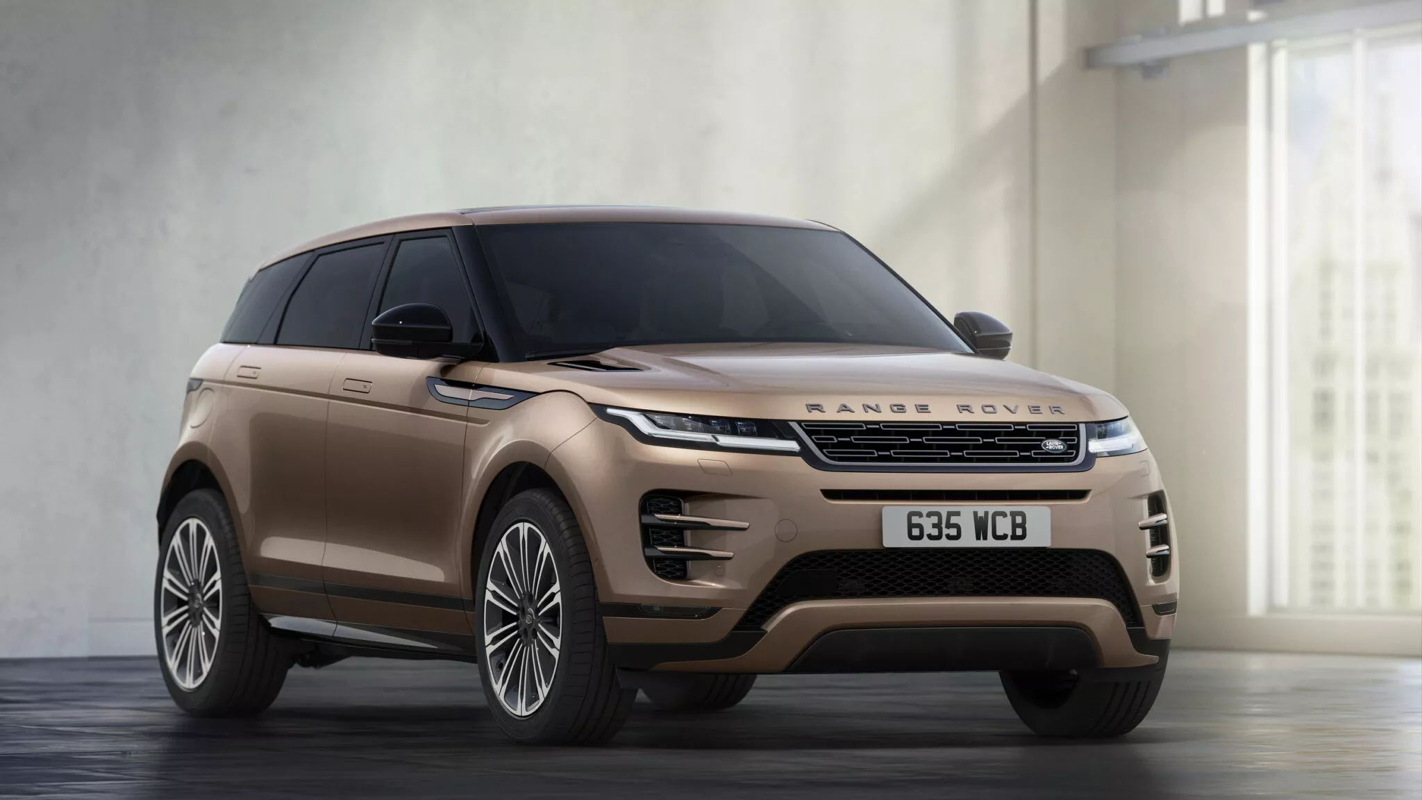 2024 Range Rover Evoque daha teknolojik