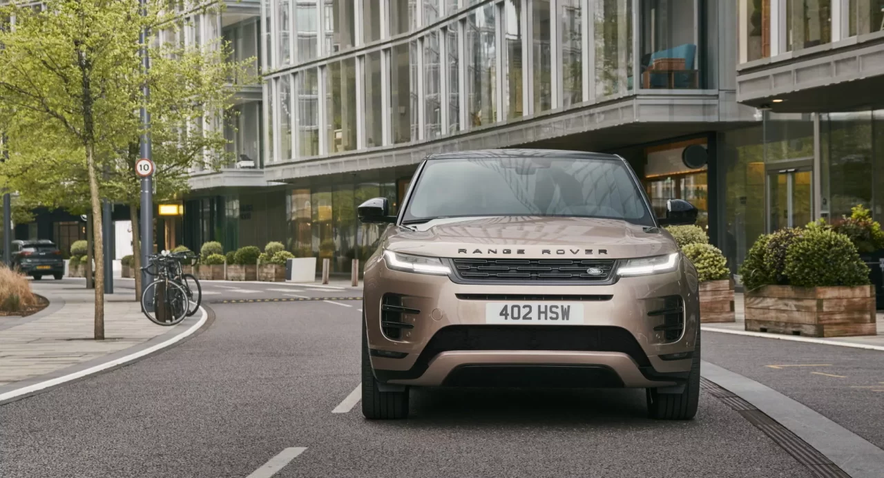 2024 Range Rover Evoque daha teknolojik