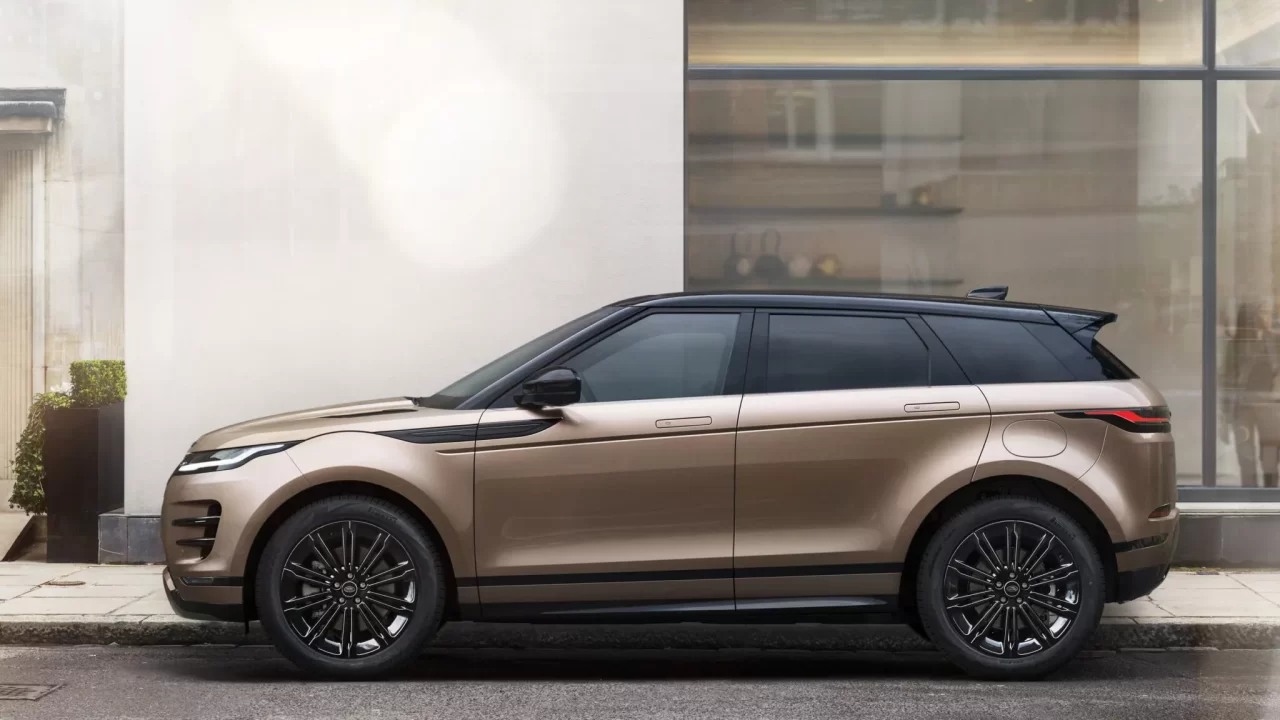 2024 Range Rover Evoque daha teknolojik