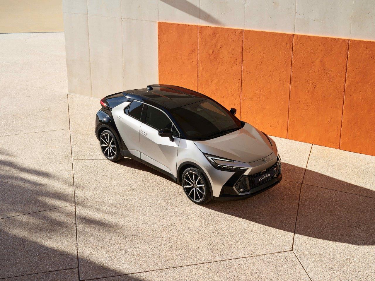 Yeni Toyota C-HR yıl sonunda geliyor