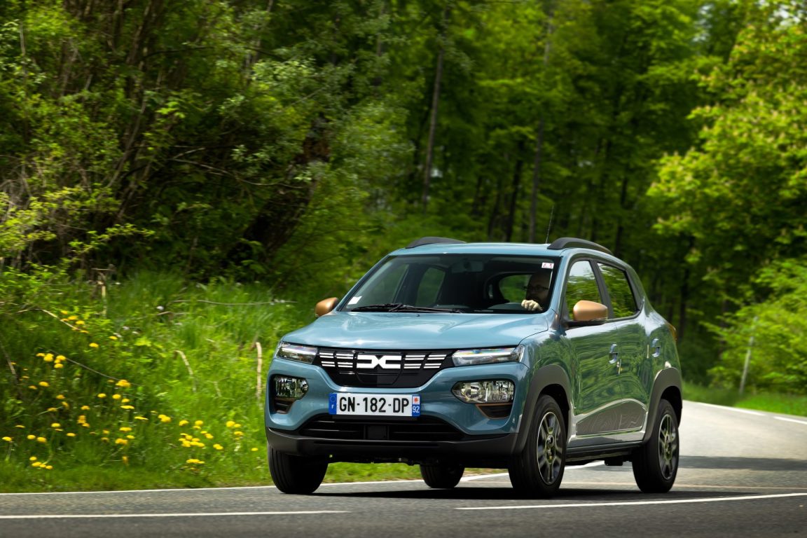 Dacia Spring Türkiye’de satışa sunuldu. İşte fiyatı!