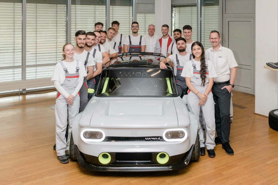 Audi Neckarsulm stajyerlerinden e-tron gücünde bir klasik