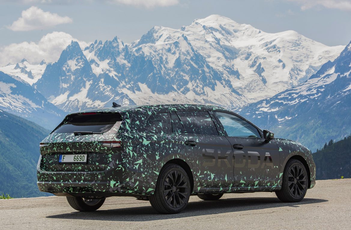 Yeni Skoda Superb ile ilgili detaylar yayınlandı