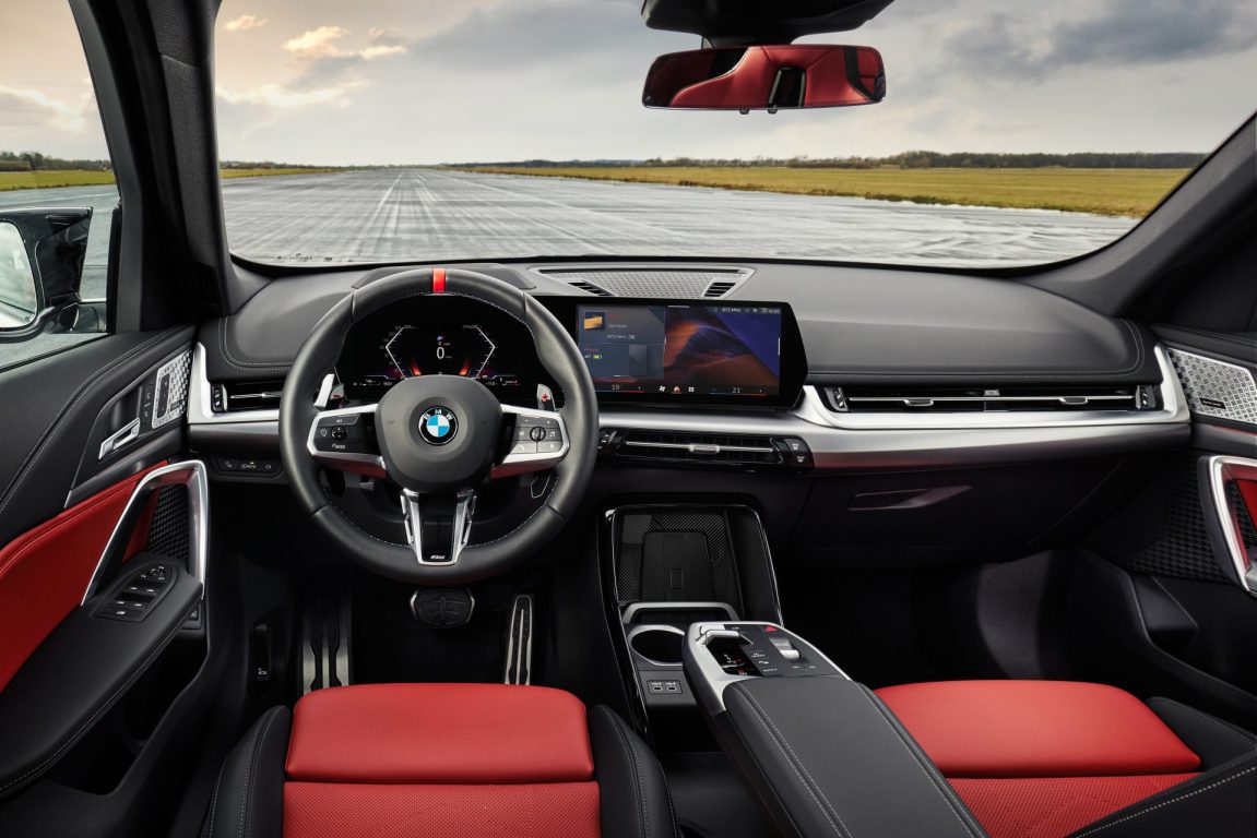 BMW X1 M35i, 300 HP güç üretiyor