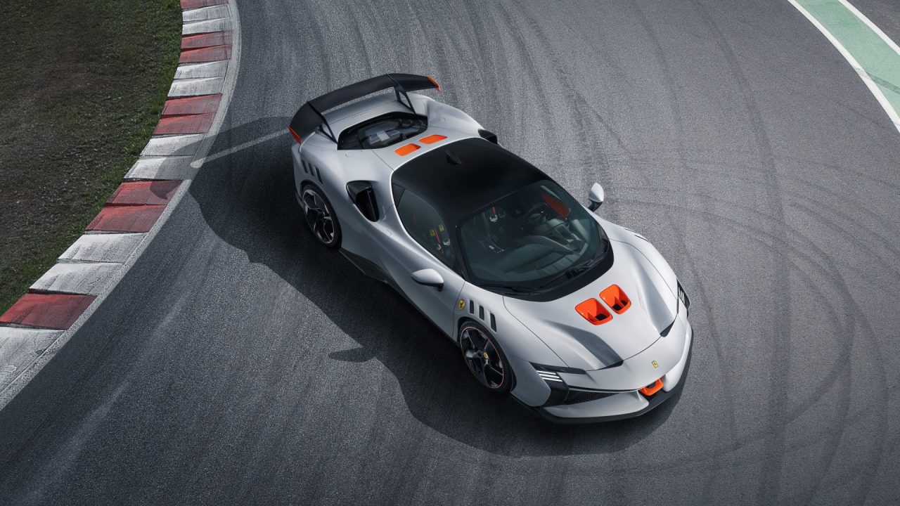 Sınırlı sayıda üretilecek olan Ferrari SF90 XX Stradale