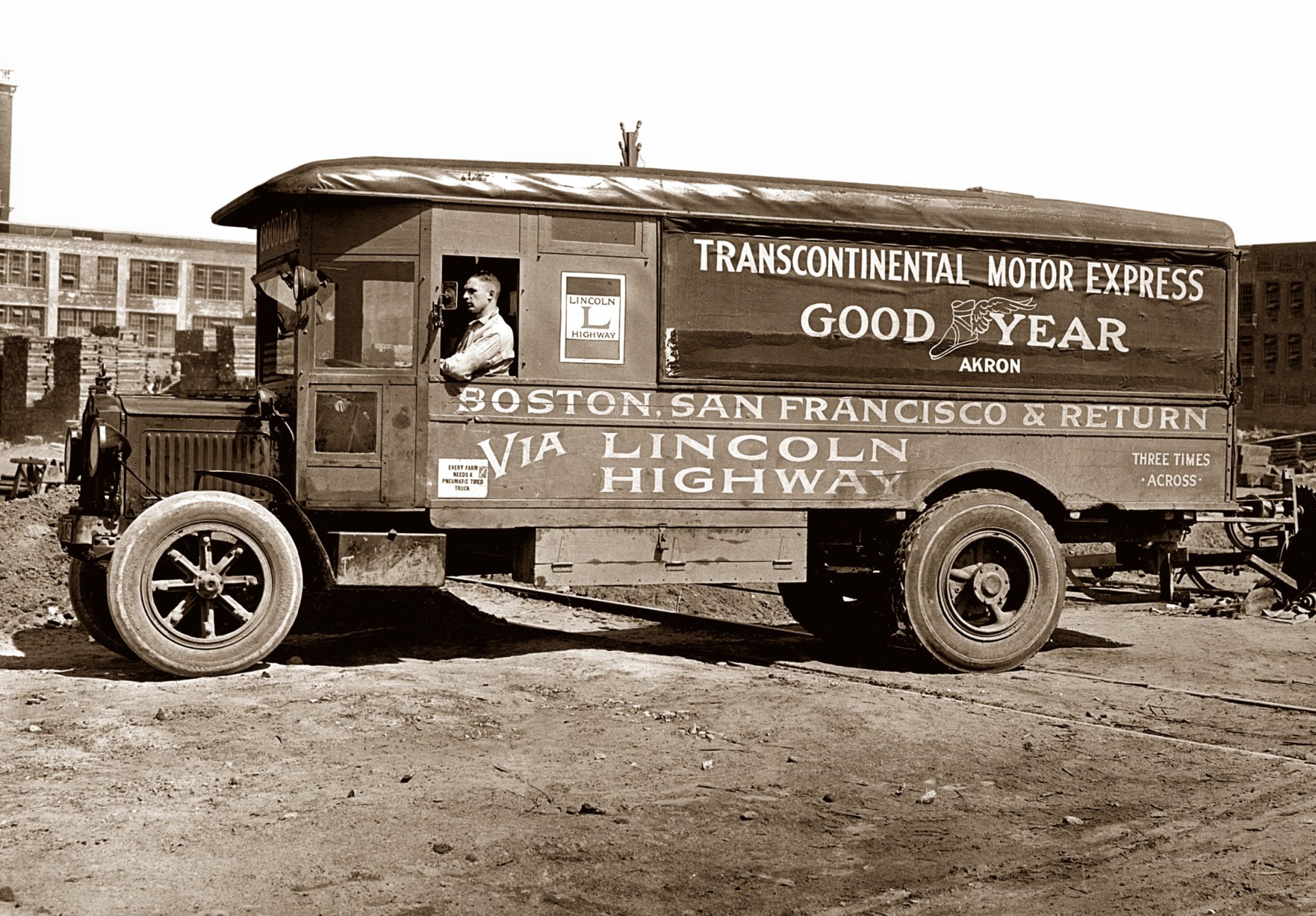 Goodyear 125 yaşında