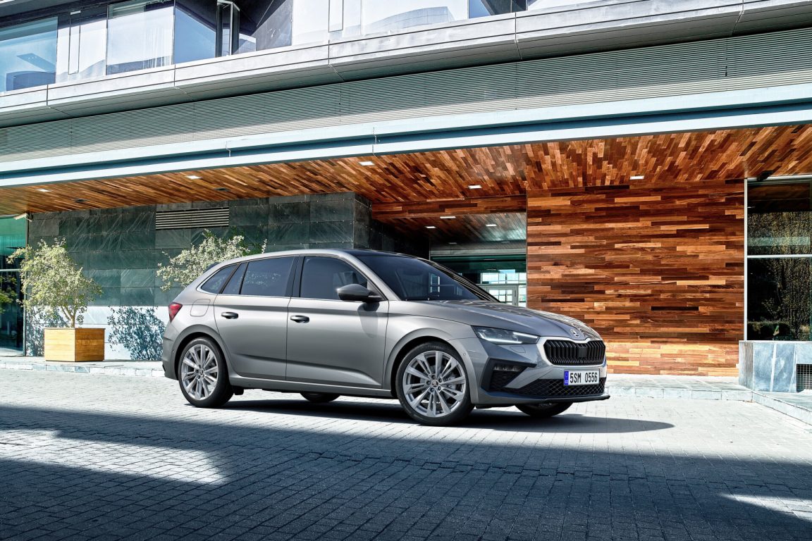 Skoda Kamiq ve Scala makyajlandı