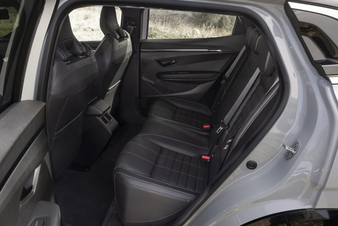 Renault yeni Megane ETech %100 Elektrikli, Van’da farklı bir lansmanla tanıtıldı