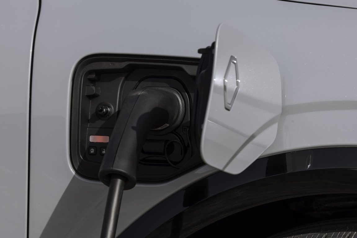 Renault yeni Megane ETech %100 Elektrikli, Van’da farklı bir lansmanla tanıtıldı