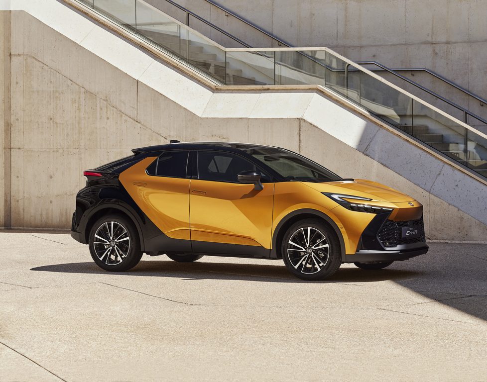Türkiye’de üretilen Yeni Toyota C-HR hattan indi