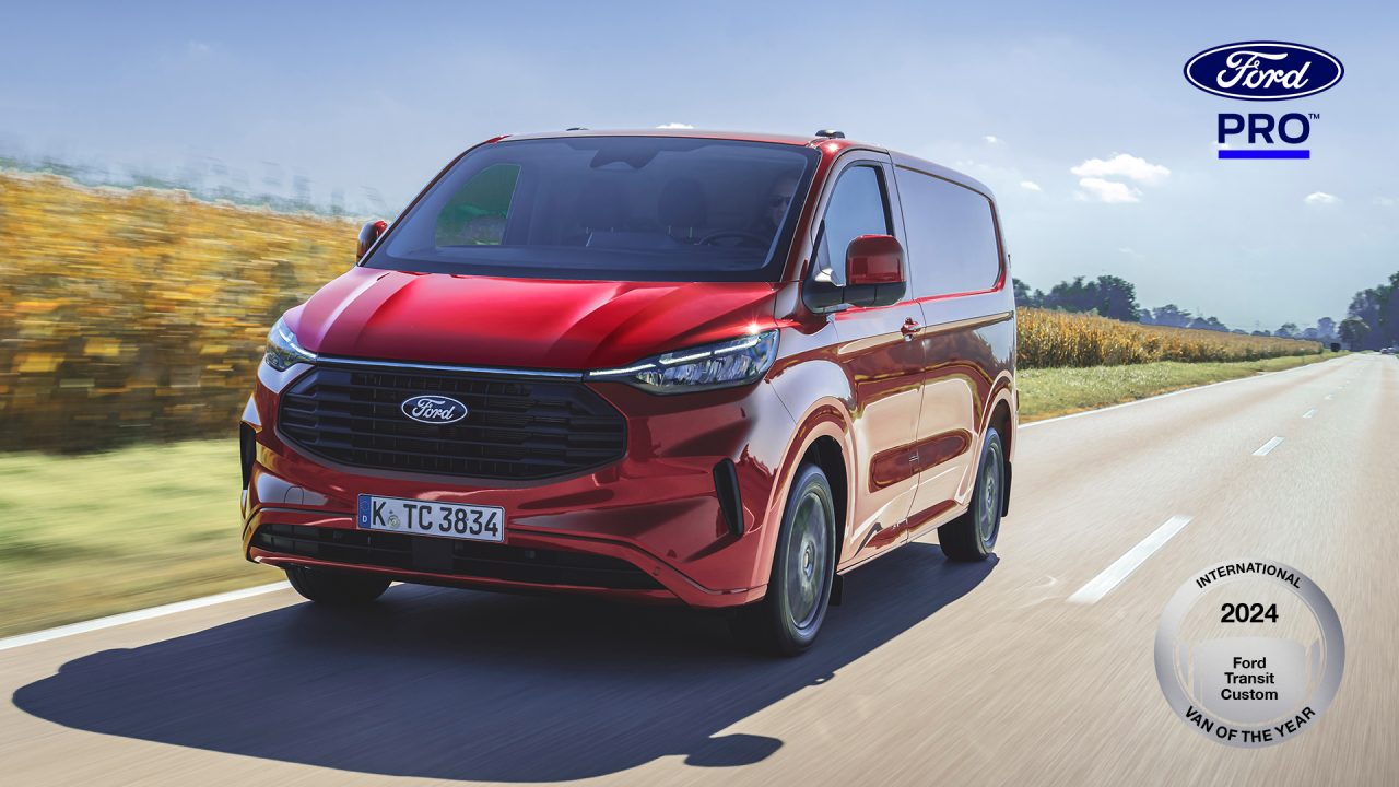 Ford Transit Custom yılın aracı seçildi