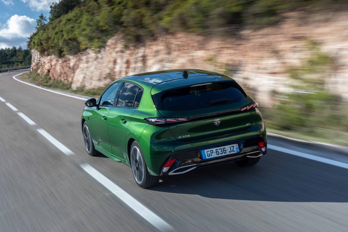 Elektrikli Peugeot E-308 1 milyon 565 bin TL’den satışa sunuldu