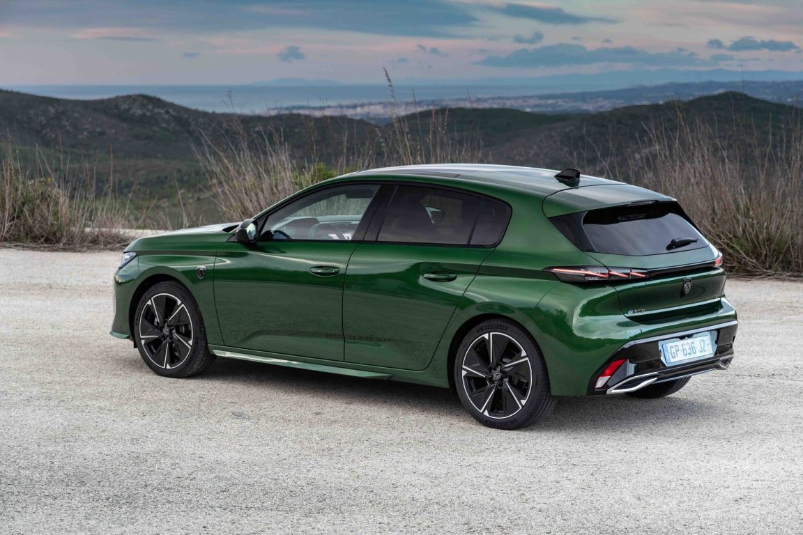Elektrikli Peugeot E-308 1 milyon 565 bin TL’den satışa sunuldu