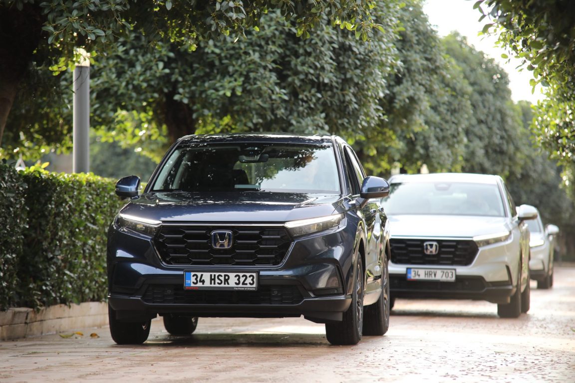 Yeni Honda CR-V e:HEV, 3 milyon TL’den satışa sunuluyor