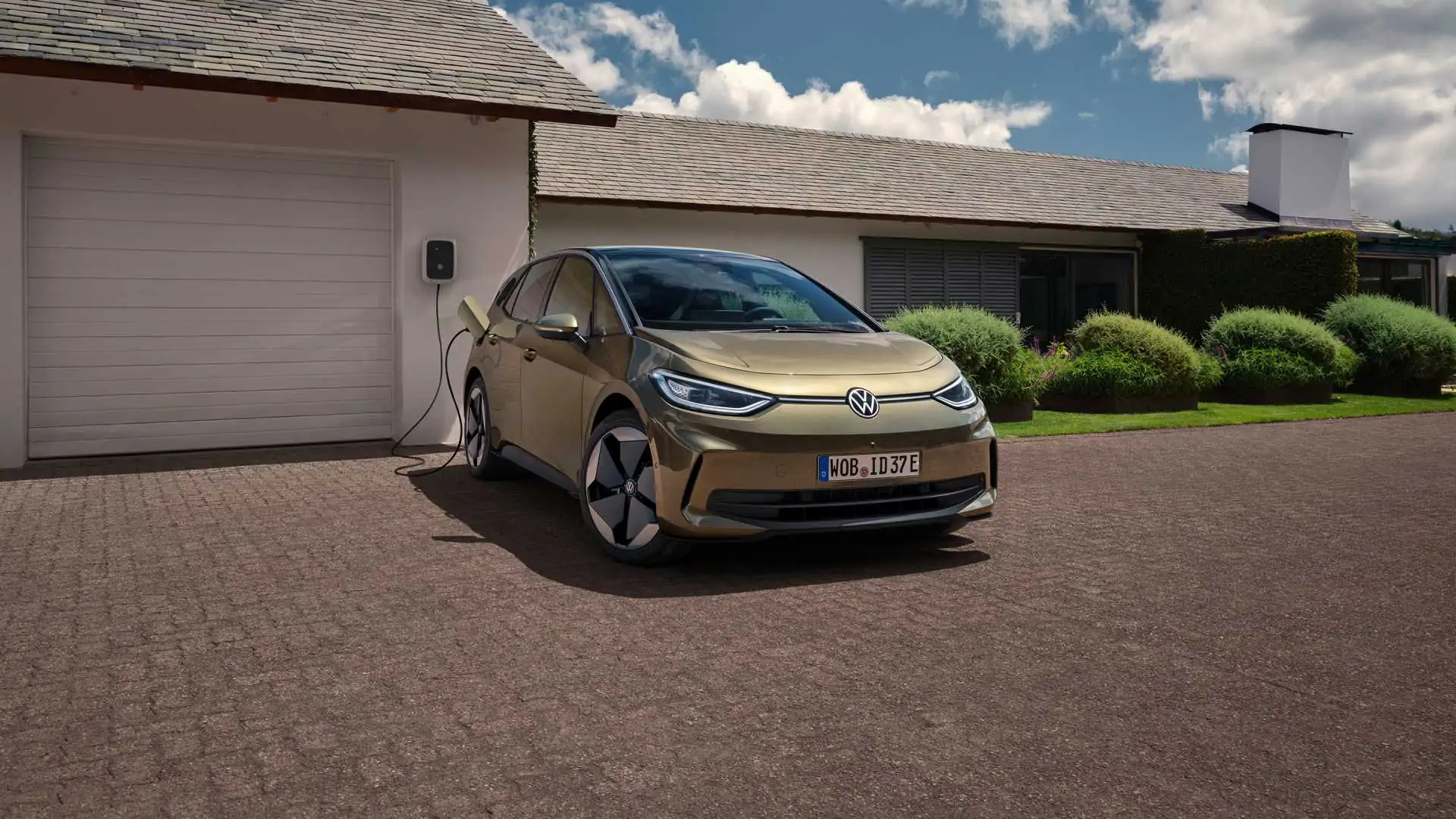 Elektrikli ve elektrik destekli otomobiller iklim dostu olduğunu kanıtladı
