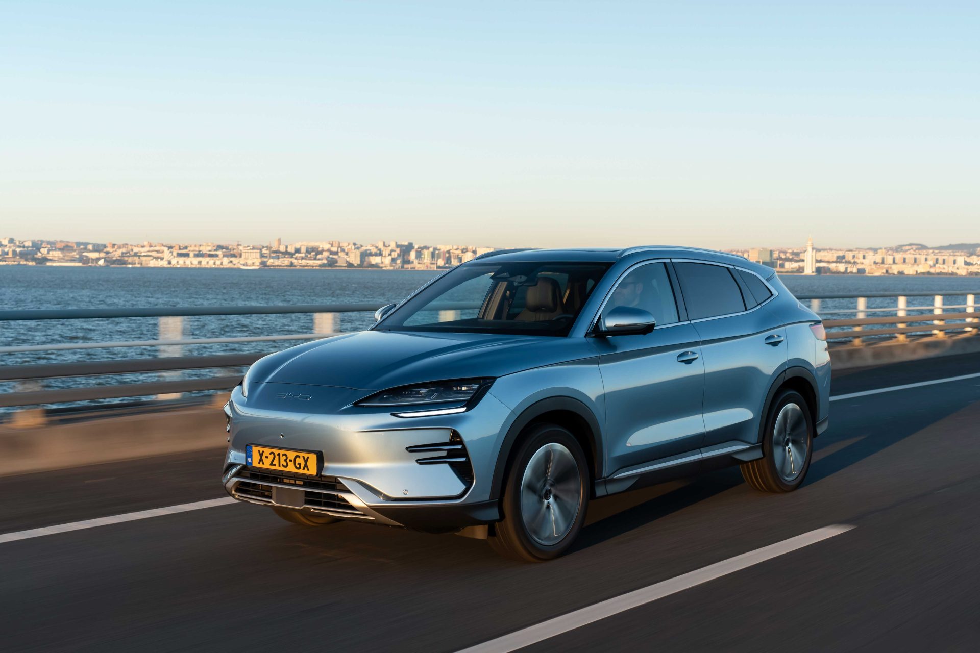 BYD 1080 km menzil sunan yeni SUV’u SEAL U modelini tanıttı