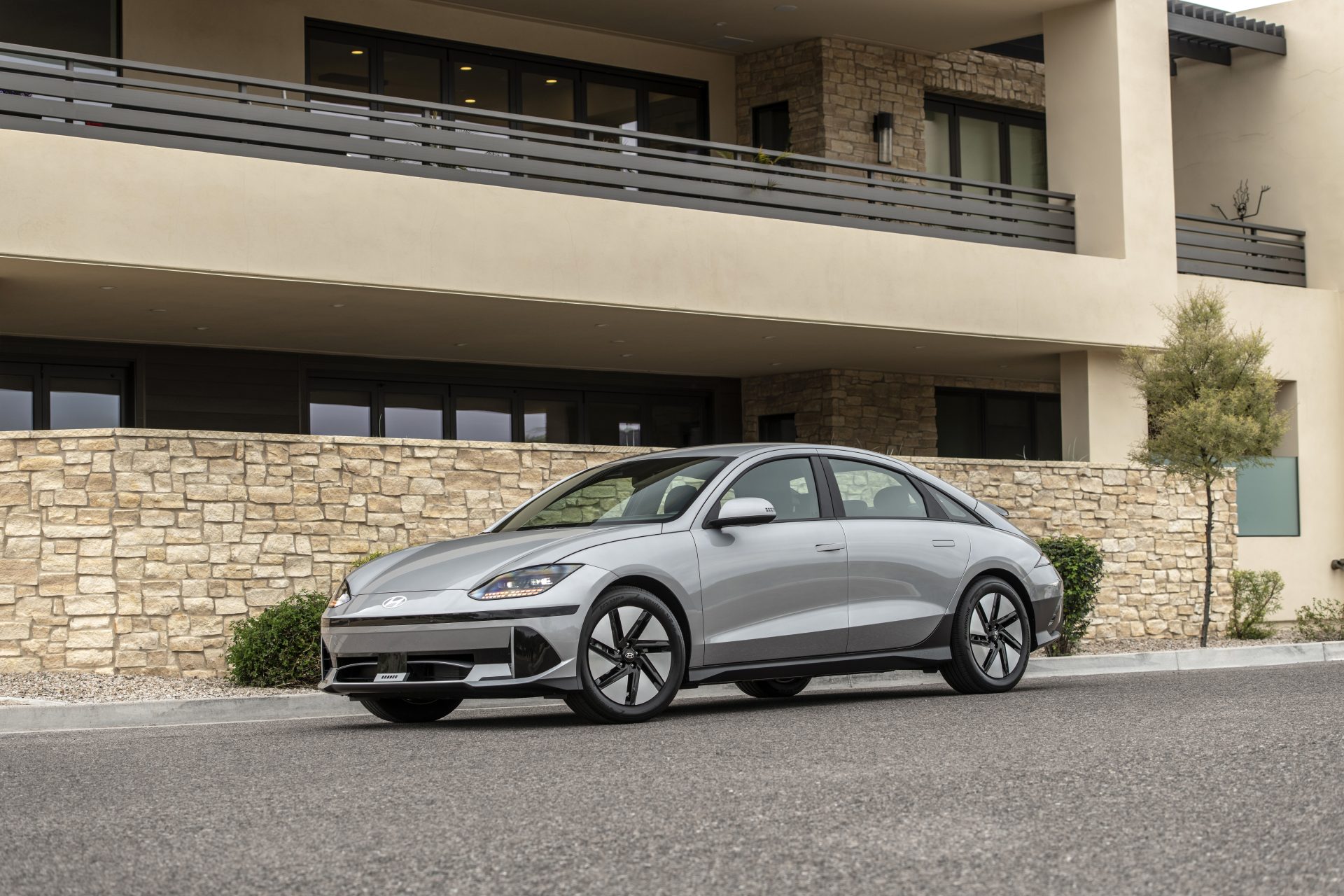 Hyundai IONIQ 6 Advance donanımla geliyor