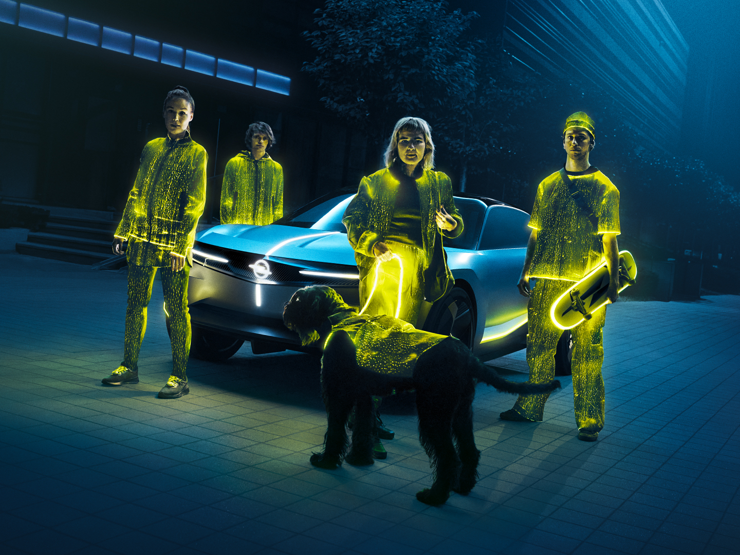 Opel Experimental “Işıkla Boyama” ile geleceği aydınlatıyor