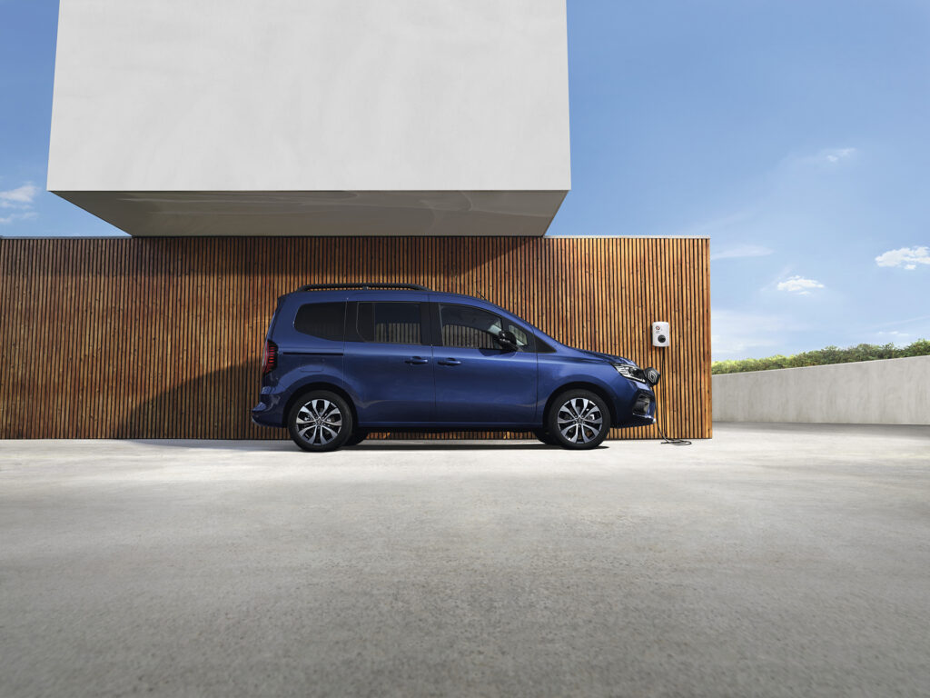 Yeni Renault Kangoo Türkiye’de
