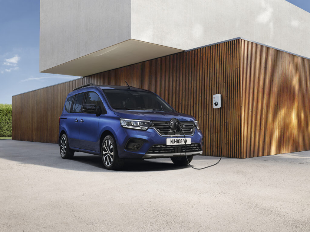 Yeni Renault Kangoo Türkiye’de