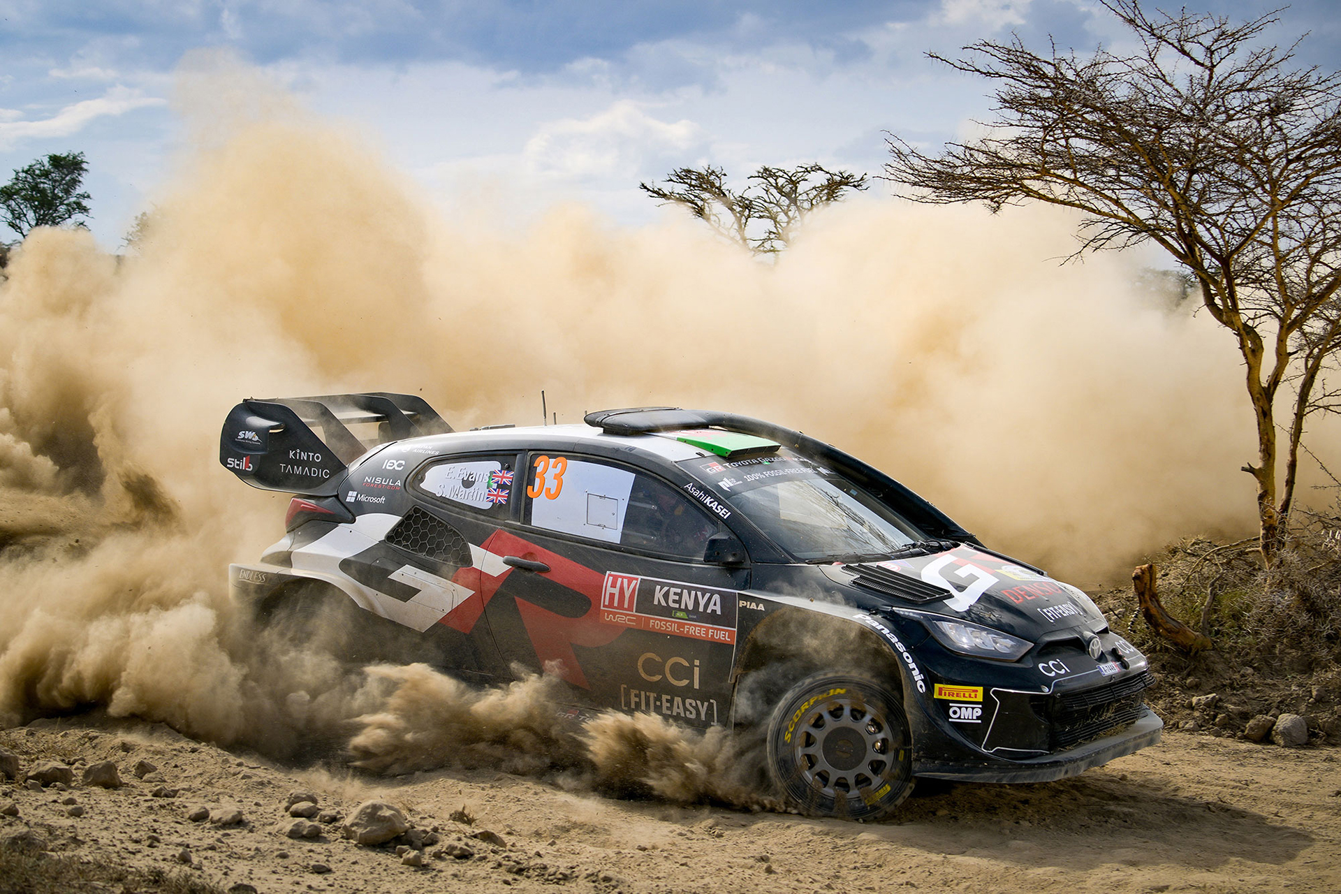 Toyota Kenya Safari Rallisi'nden bir kez daha zaferle çıktı