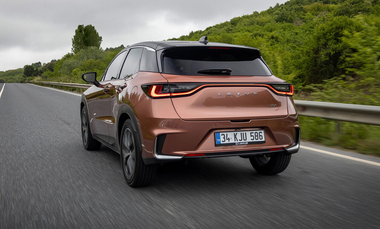 Lexus LBX Türkiye’de satışa sunuldu. İşte fiyatlar!