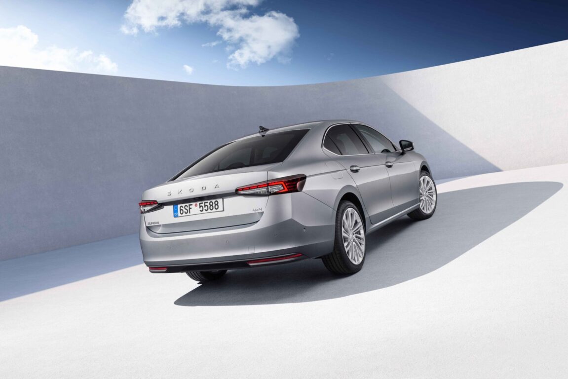 Yeni Skoda Superb Türkiye’de. İşte satış fiyatları…