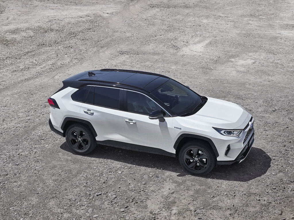 Segmentinin Yaratıcısı İkonik Toyota RAV4 30. yaşını kutluyor