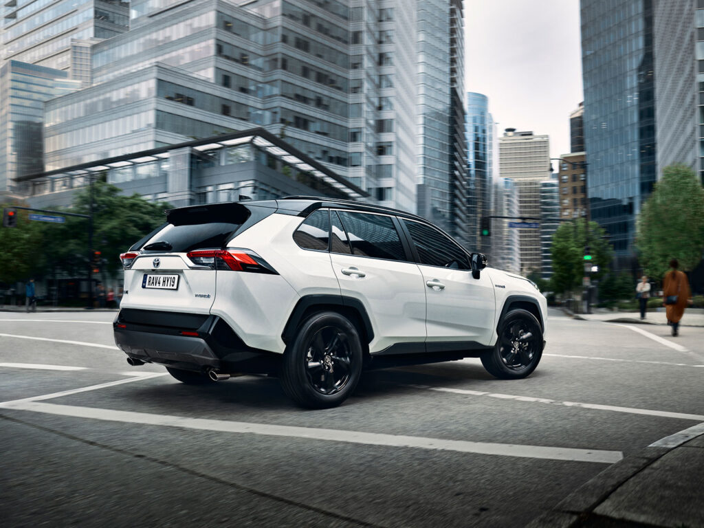 Segmentinin Yaratıcısı İkonik Toyota RAV4 30. yaşını kutluyor