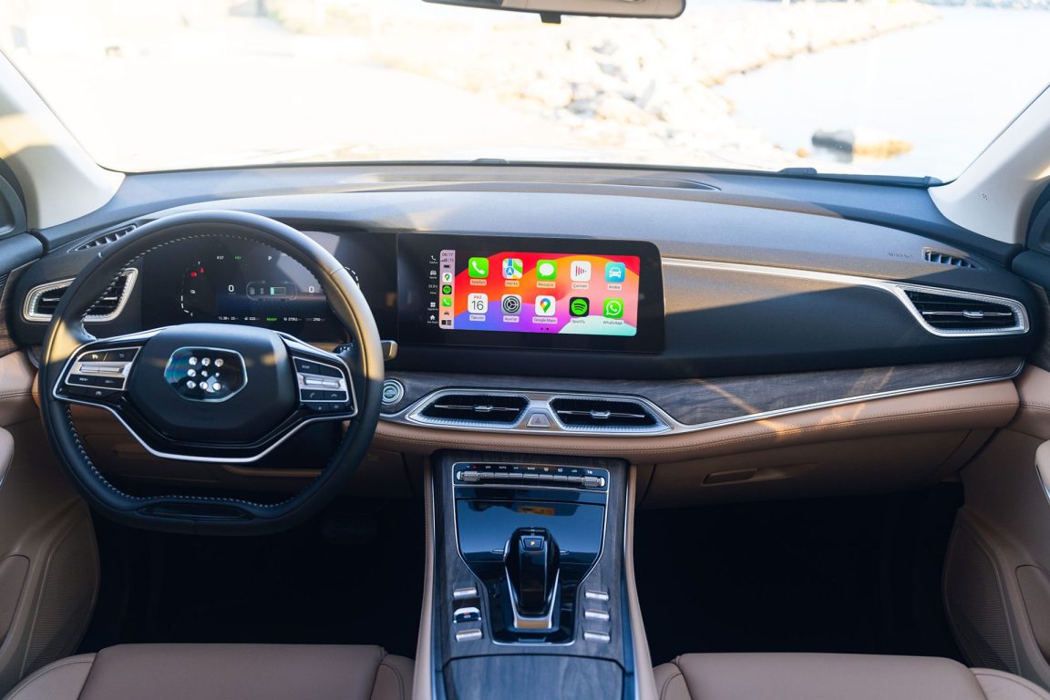 DFSK, Türkiye pazarında yeni şarj edilebilir hibrit SUV modeli DFSK E5’i tanıttı