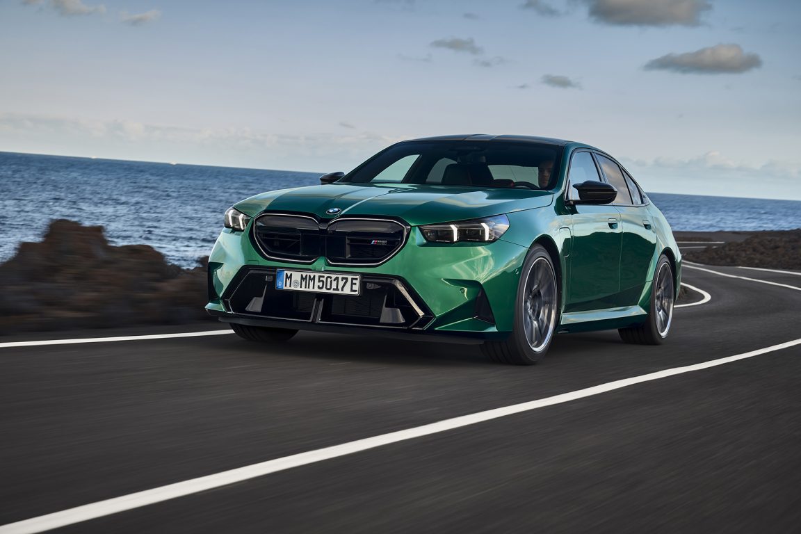 Yeni BMW M5 artık hibrit ve 727 HP!