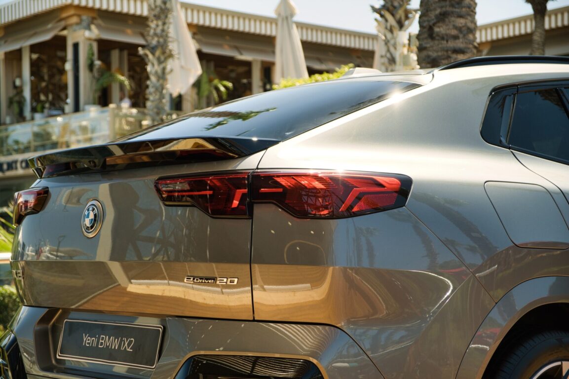 Yeni BMW iX2 Yalıkavak Marina’da