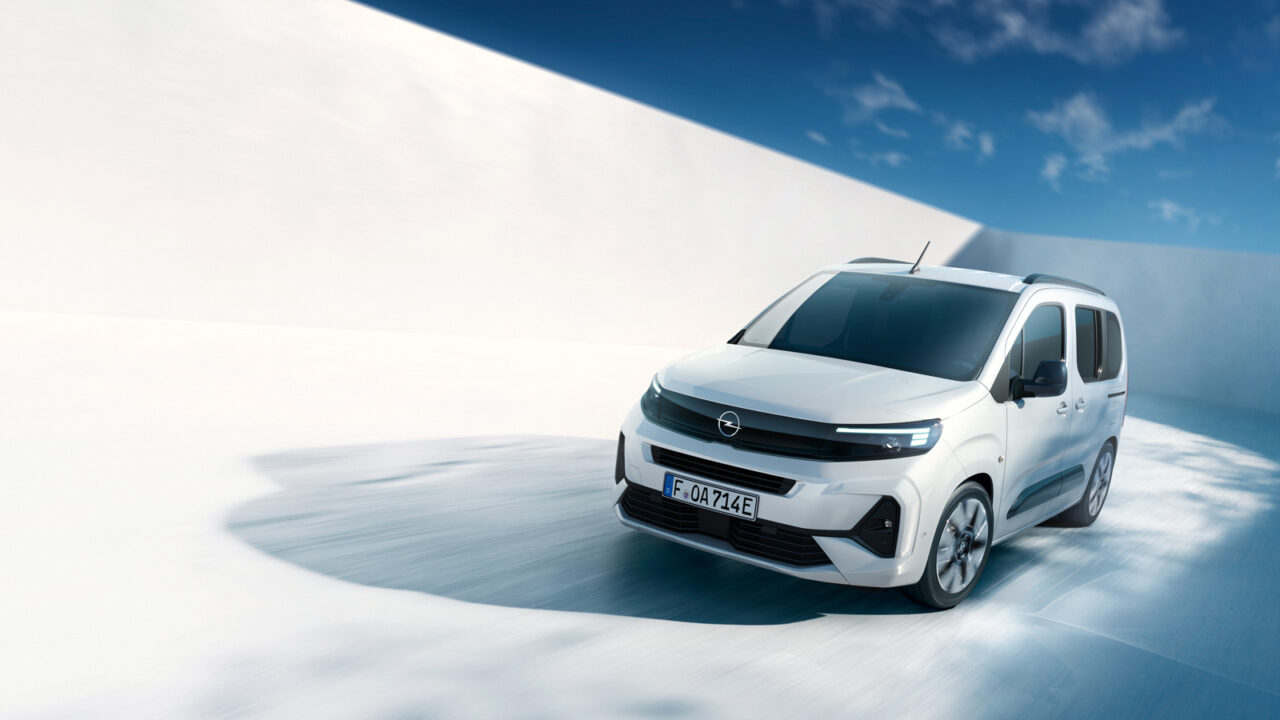 Opel, hafif ticari araç pazarındaki yeni modellerini tanıttı
