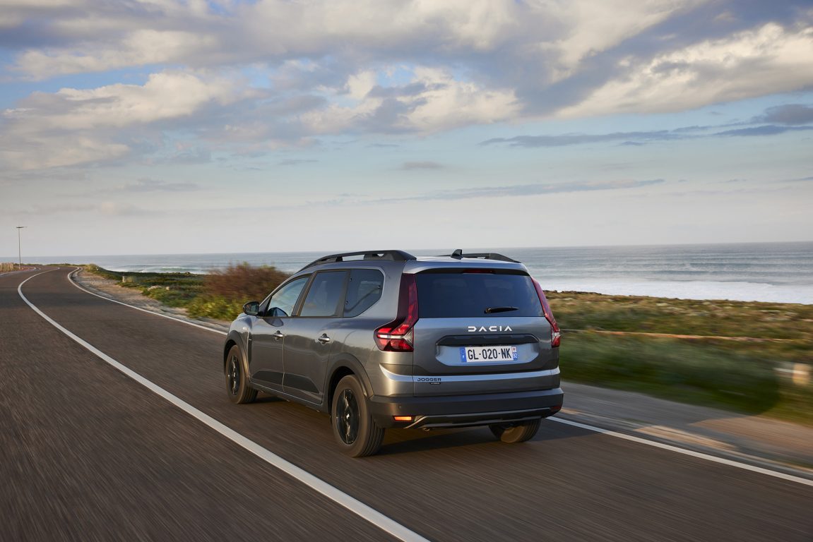 Otomatik vitesli hibrit Dacia Jogger Türkiye’de