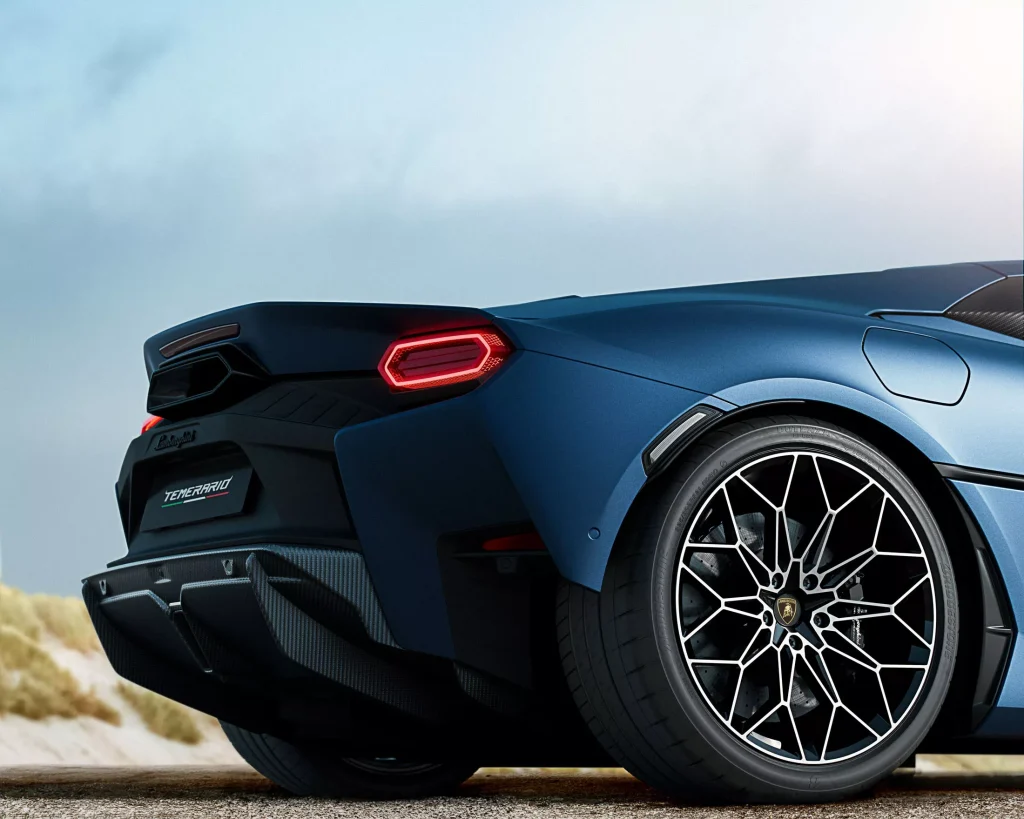 Yeni Lamborghini Temerario