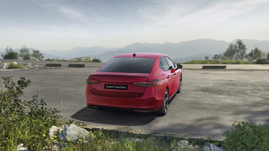 Skoda Superb Sportline tanıtıldı