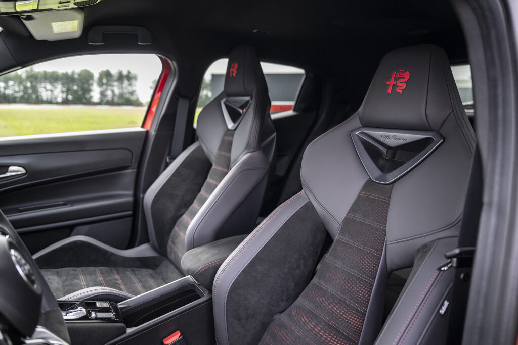 Alfa Romeo Junior Türkiye’de ön satışa sunuldu