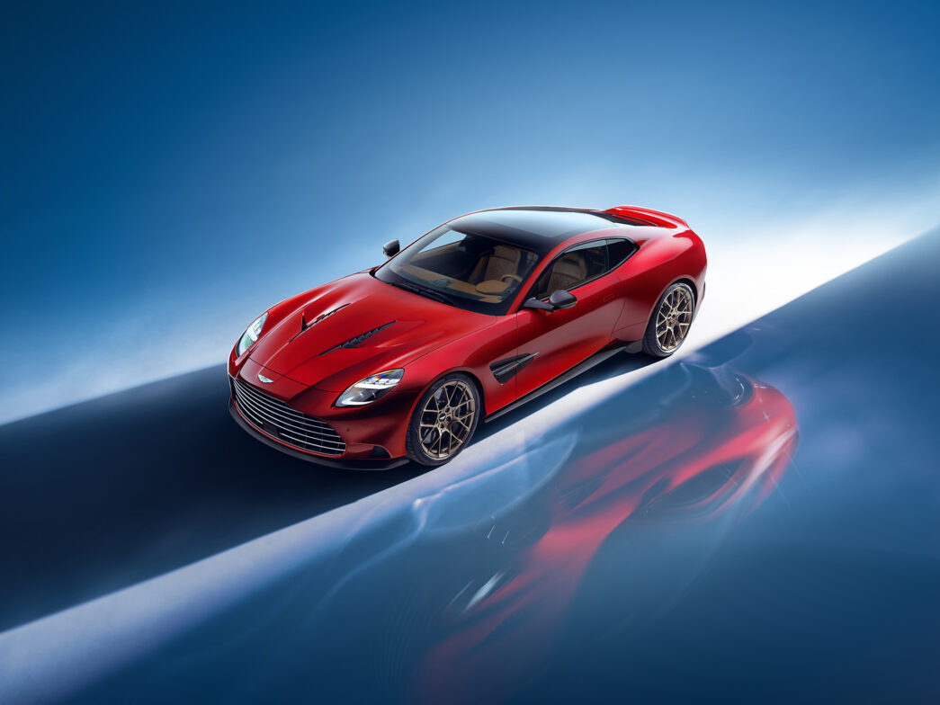 Yeni Aston Martin Vanquish