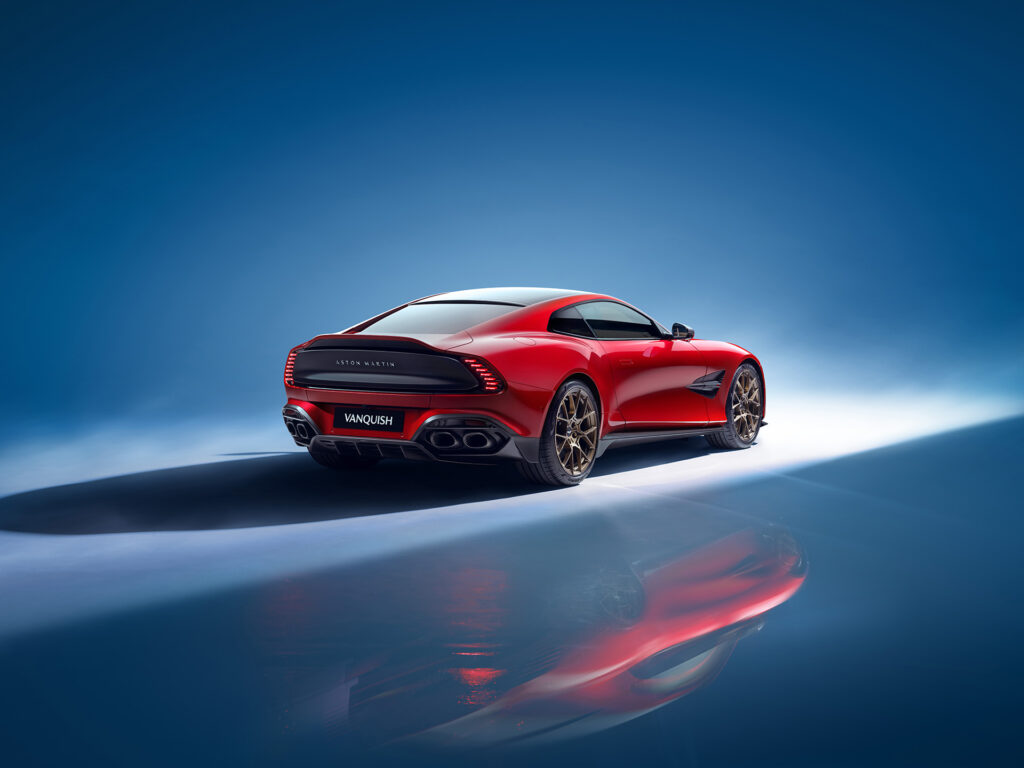Yeni Aston Martin Vanquish