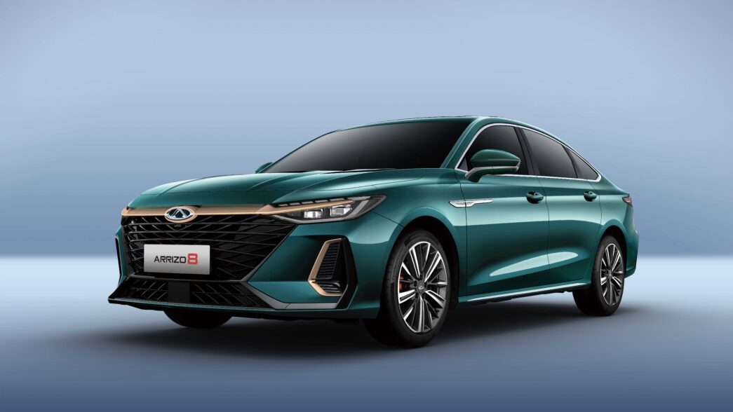 Chery ARRIZO 8  ile iş dünyasını hedefliyor
