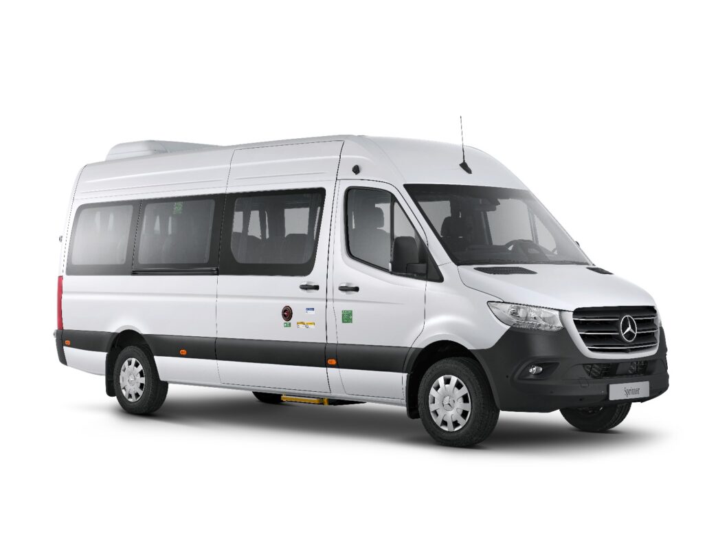 Mercedes Sprinter yenilendi