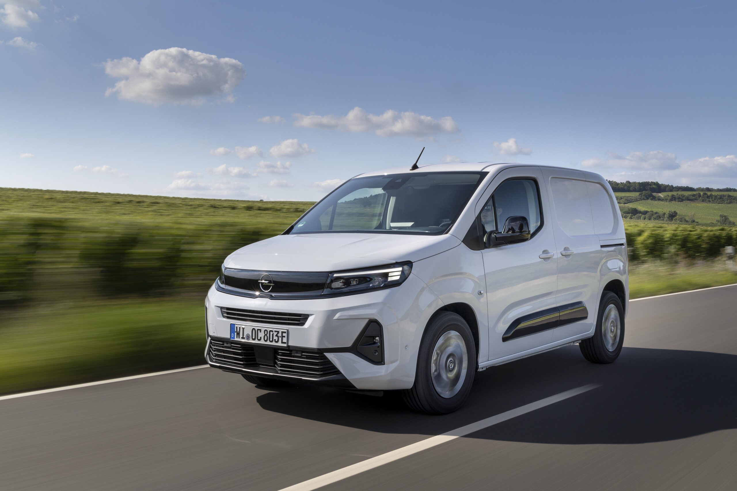 Opel Movano Hydrogen IAA'da tanıtılacak