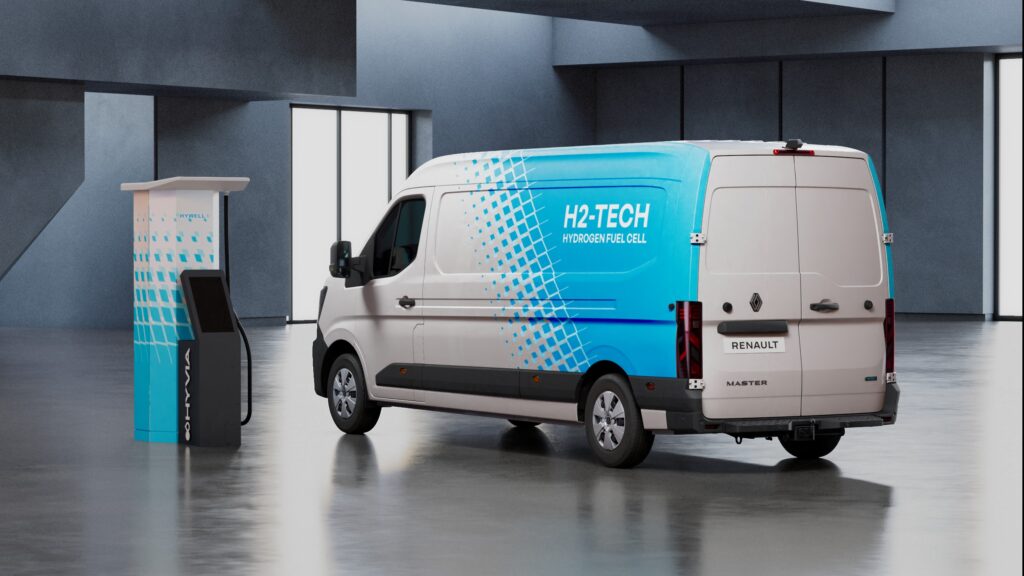 Renault Master H2-Tech ile, 700 km menzil ve 5 dakikalık şarj