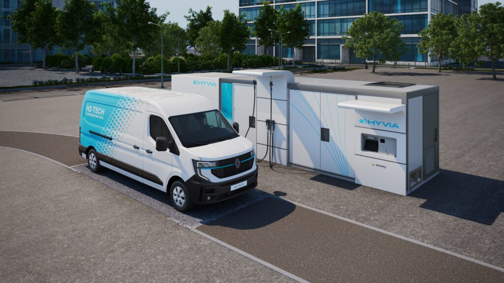 Renault Master H2-Tech ile, 700 km menzil ve 5 dakikalık şarj